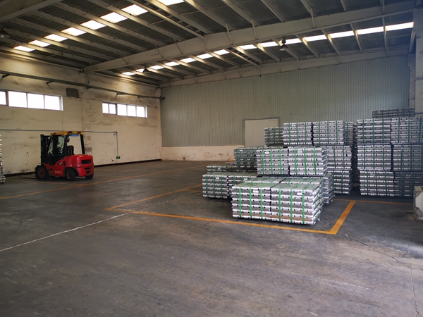 鋁錠、鋁液設(shè)備